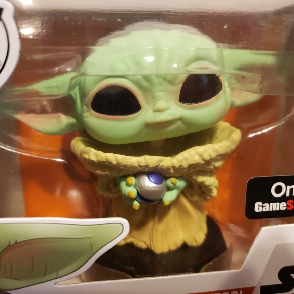 Funko Pop The Child Control Knob #370 - Picture 3 of 9